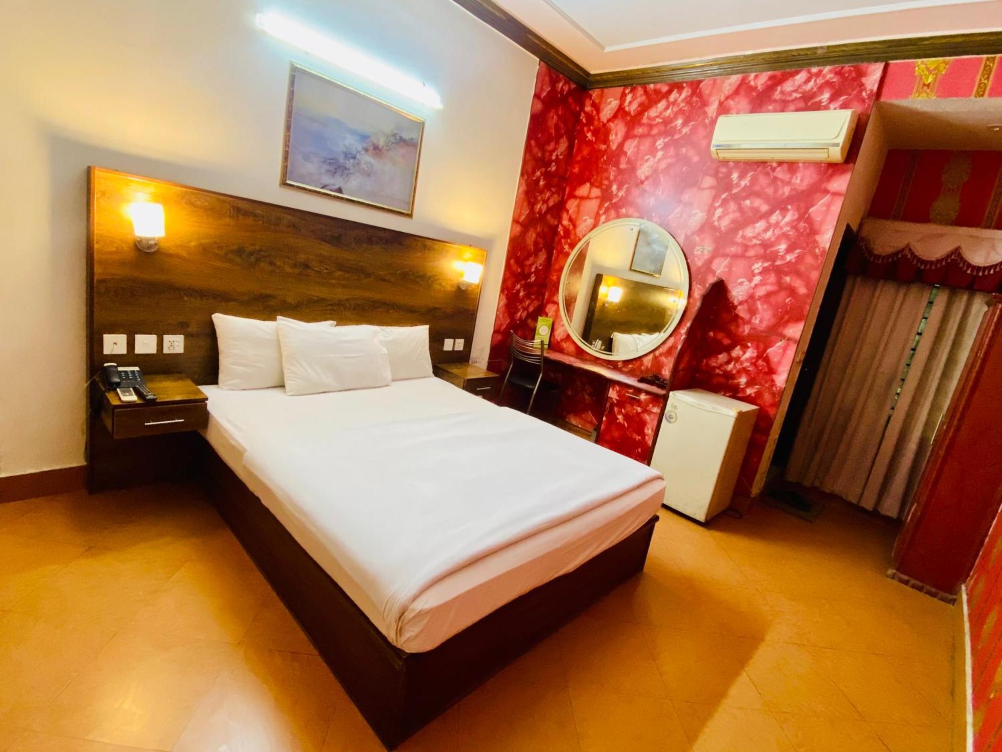 Fiesta Inn Hotel & Resorts Multan Luaran gambar